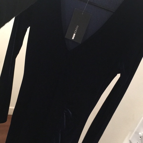 (NAVY) Fashion Nova Love Sex Magic Velvet dress - Picture 4 of 5